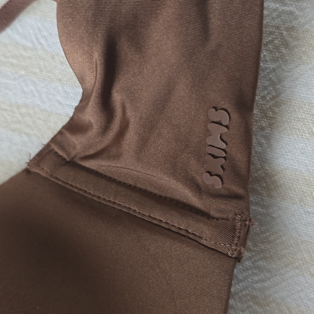 SKIMS Wireless Form Lightly Lined Bra Size:34B Jasper - Picture 2 of 5